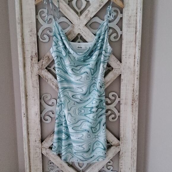 New Junior's Elodie Cowl Neck Sleeveless Tie Straps Mini Slip Dress Green Swirl - Picture 7 of 12